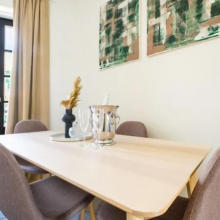 Art Deco 31 Luxury 2br Downtown Metro Ac