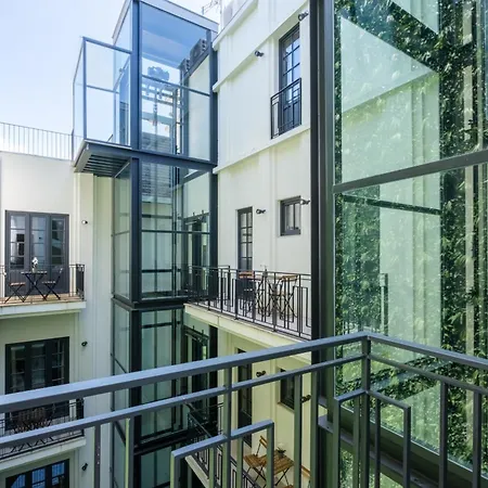 Art Deco 31 Luxury 2br Downtown Metro Ac Porto