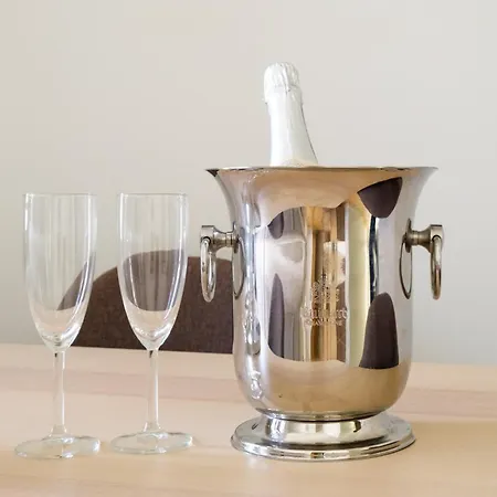 Lägenhet Art Deco 31 Luxury 2br Downtown Metro Ac