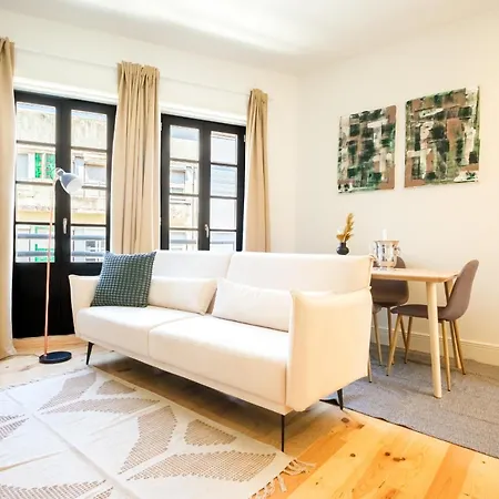 Art Deco 31 Luxury 2br Downtown Metro Ac Apartment Porto