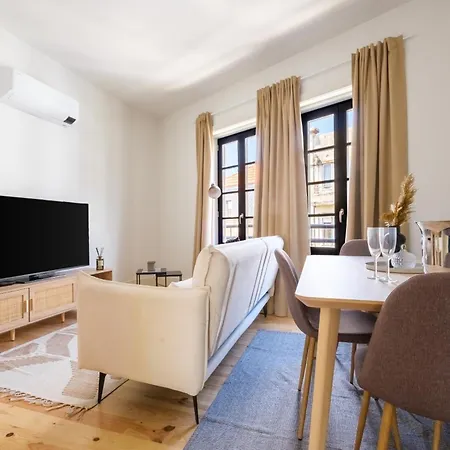 Art Deco 31 Luxury 2br Downtown Metro Ac Apartment Porto